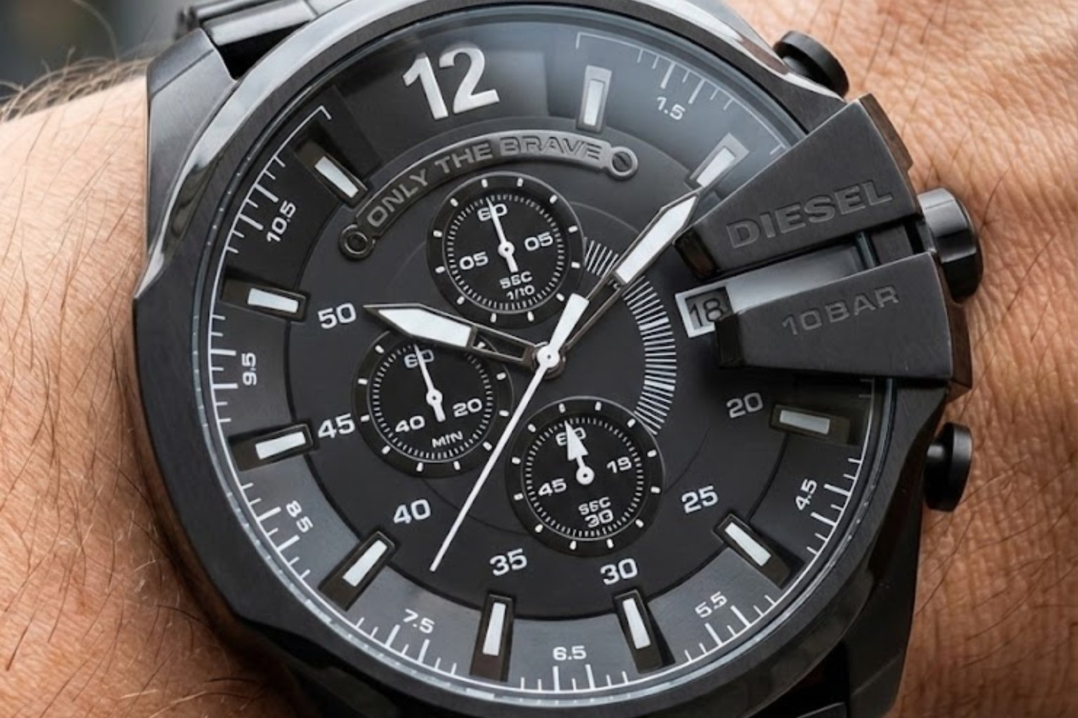 Qui et où sont fabriqués les montres Diesel